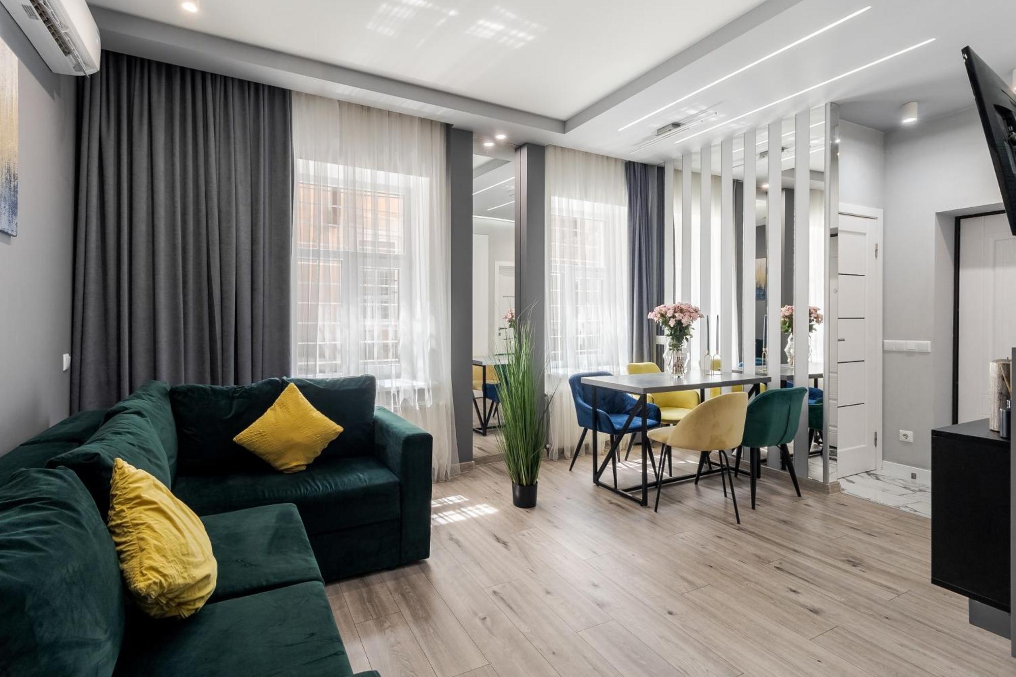 Royal Apartment On Balabana Street Lviv Eksteriør bilde
