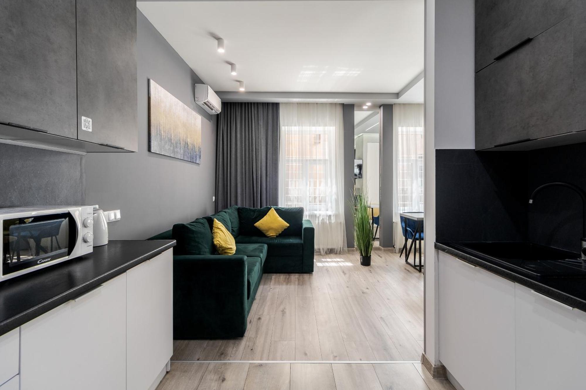 Royal Apartment On Balabana Street Lviv Eksteriør bilde